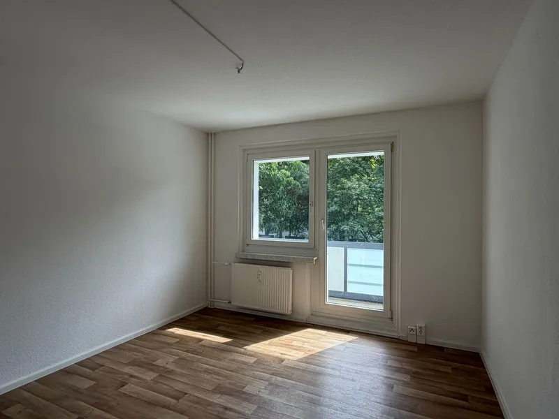 Kleines, saniertes Schätzchen - Familienwohnung mit Badewanne und Balkon — photo 1